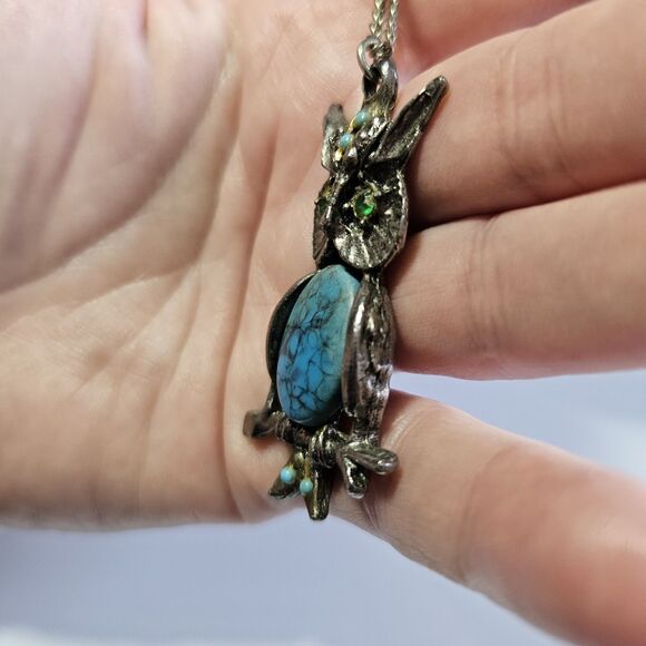 Silver Tone Blue Stone Owl Pendant Necklace 18" Chain - Picture 2 of 13